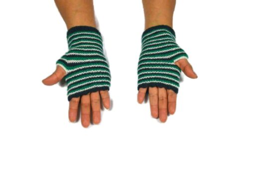 Alpaka Handschuhe Rayas Grün Modell 1